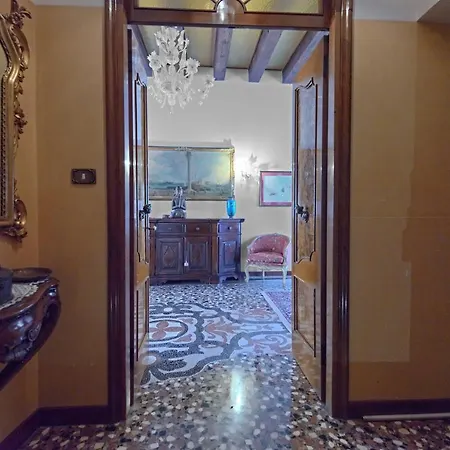 Oda ve Kahvaltı Ca' Maddalena Venedik